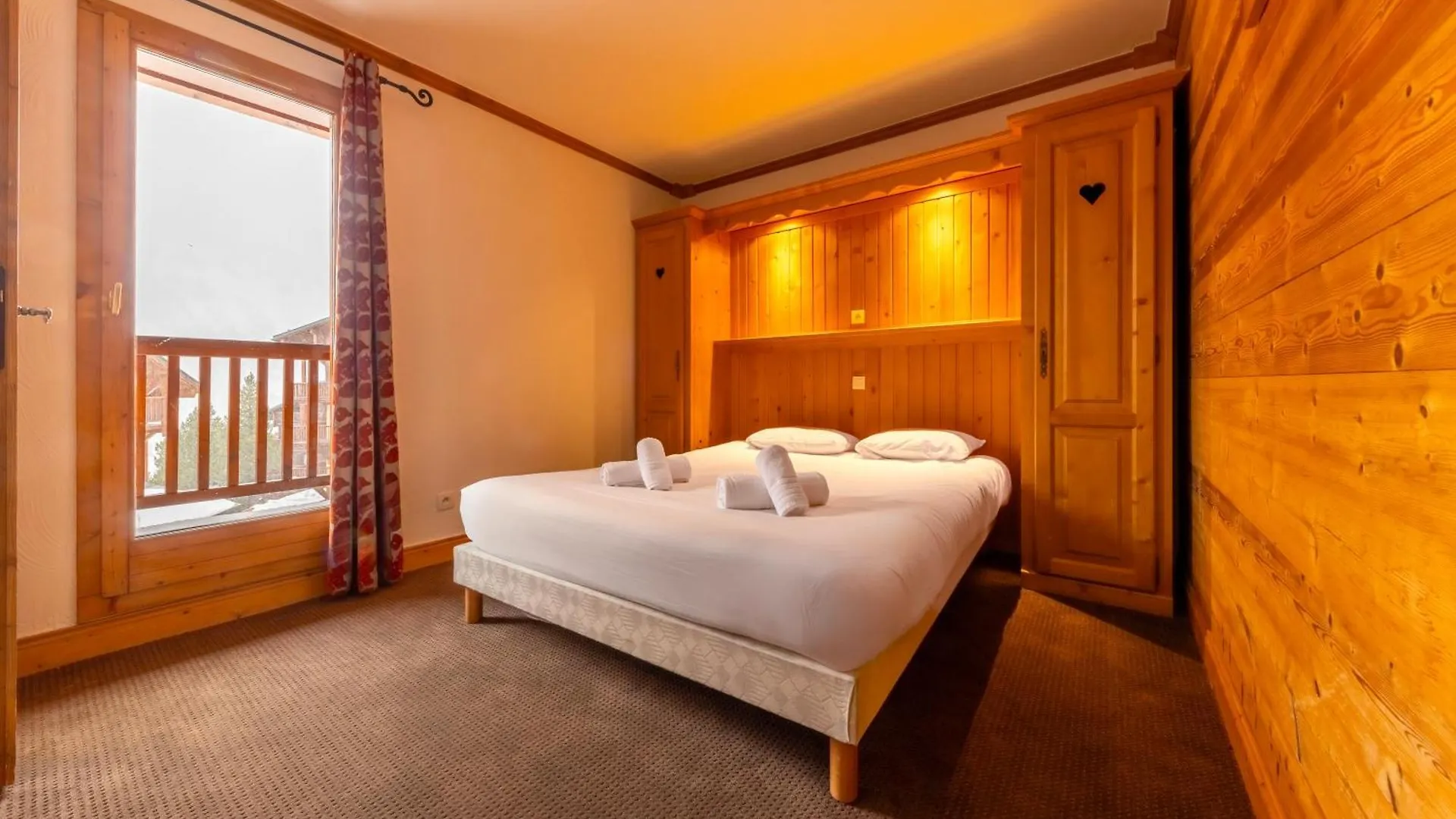 Residence Les Arolles By Les Etincelles Les Arcs  Aparthotel Les Arcs (Savoie)