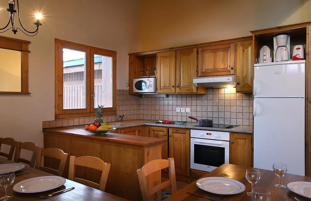 Aparthotel Residence Les Arolles By Les Etincelles Les Arcs